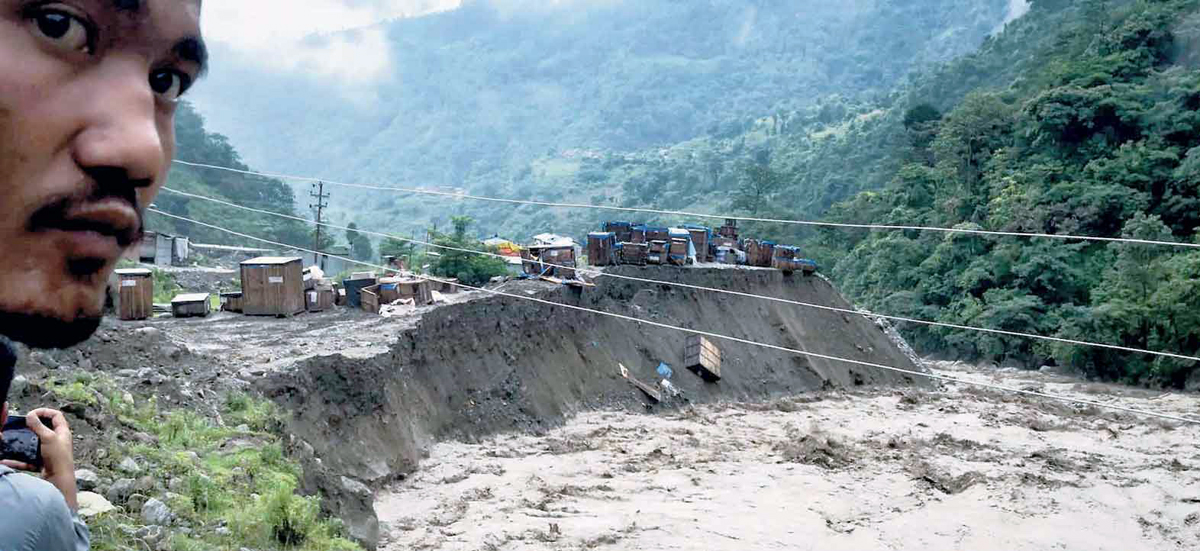 बाढी पहिौरोमा परेका अझै ३८ जना बेपत्ता, प्रदेश २ मा कृषि व्यवसायमा साँढे ३ अरब बढिको क्षति,-